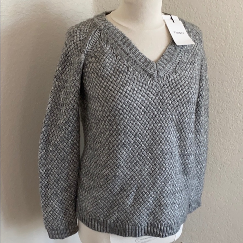 Theory grey cloud basket weave sweater